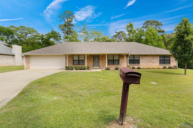 605 Briarwood Dr, Gladewater, TX 75647 - photo 4