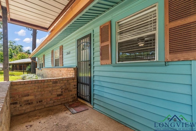 263 Crestwood Loop, Avinger, TX 75630 - entrance to property