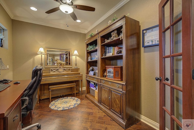 office with baseboards, ceiling fan, ornamental molding, dark wood-type flooring, and recessed lighting