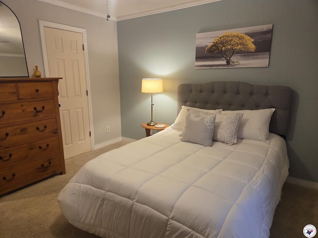 30 Hickory Oak Ln, Texarkana, TX 75501 - bedroom featuring baseboards, ornamental molding, and carpet