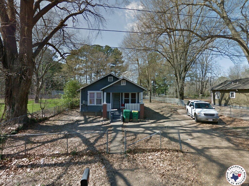 209 Elliott St, Texarkana, TX 75501 - photo 1