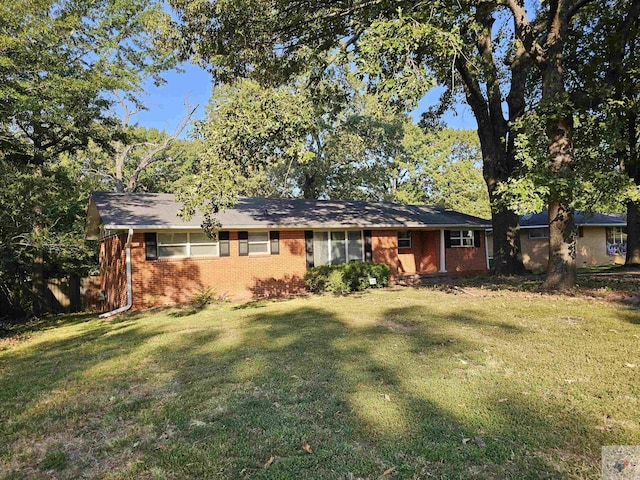 exterior space featuring a yard