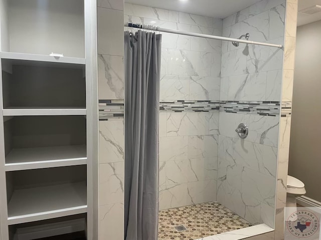 401 S State Line Ave, Texarkana, AR 71854 - full bathroom with toilet, visible vents, and a stall shower