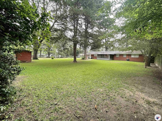 3123 Hickory St, Texarkana, AR 71854 - view of green lawn