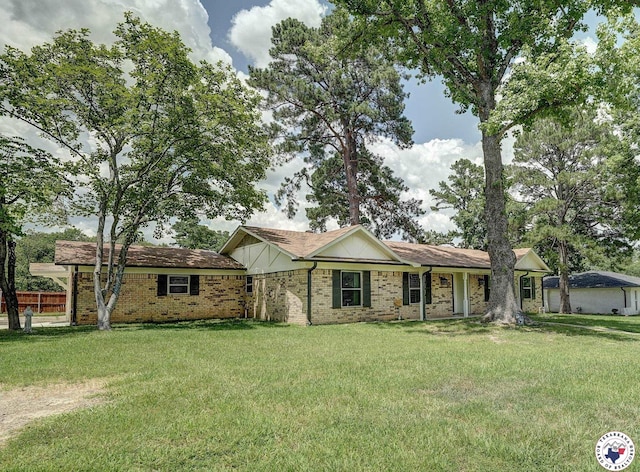 1216 Lavaca Ave, Texarkana, TX 75503 - ranch-style home with brick siding