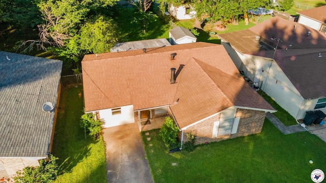 417 Carroll Ave, Wake Village, TX 75501 - photo 1