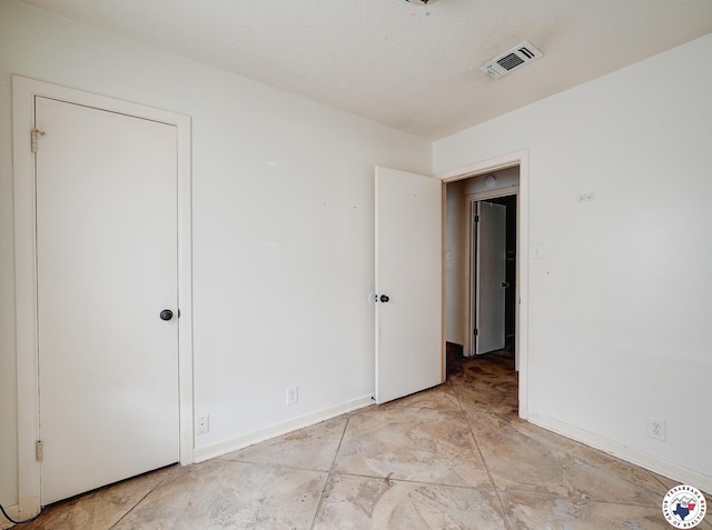 903 Mimosa St, Wake Village, TX 75501 - unfurnished room with baseboards