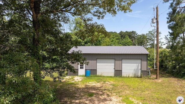 1121 Kelly Rd, Texarkana, TX 75501 - view of detached garage