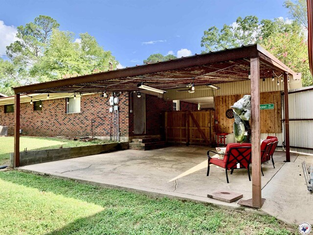 308 Eleanor St, Atlanta, TX 75551 - view of patio / terrace