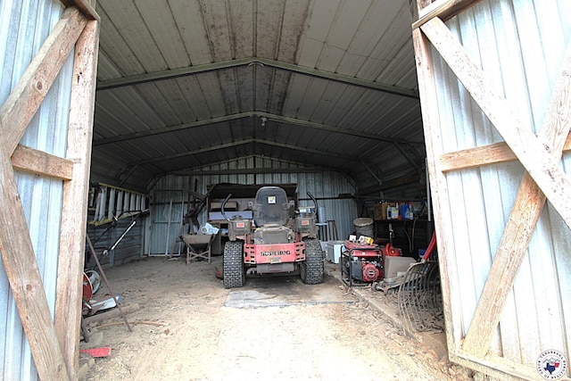 632 White Oak Rd, Maud, TX 75567 - storage area with a garage