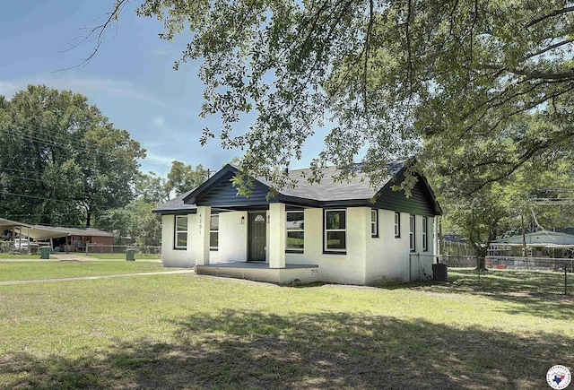 4201 Pine St, Texarkana, TX 75501 - view of front of home with stucco siding