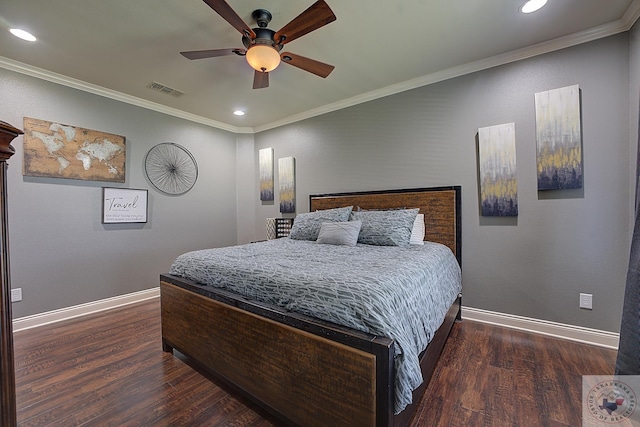 bedroom featuring ceiling fan, crown molding, and dark hardwood / wood-style flooring