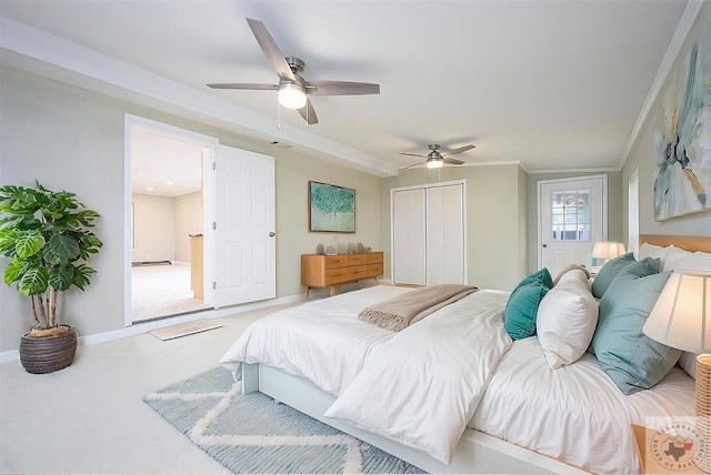 112 Maryland Dr, Texarkana, TX 75501 - bedroom with carpet flooring, a ceiling fan, a closet, baseboards, and ornamental molding