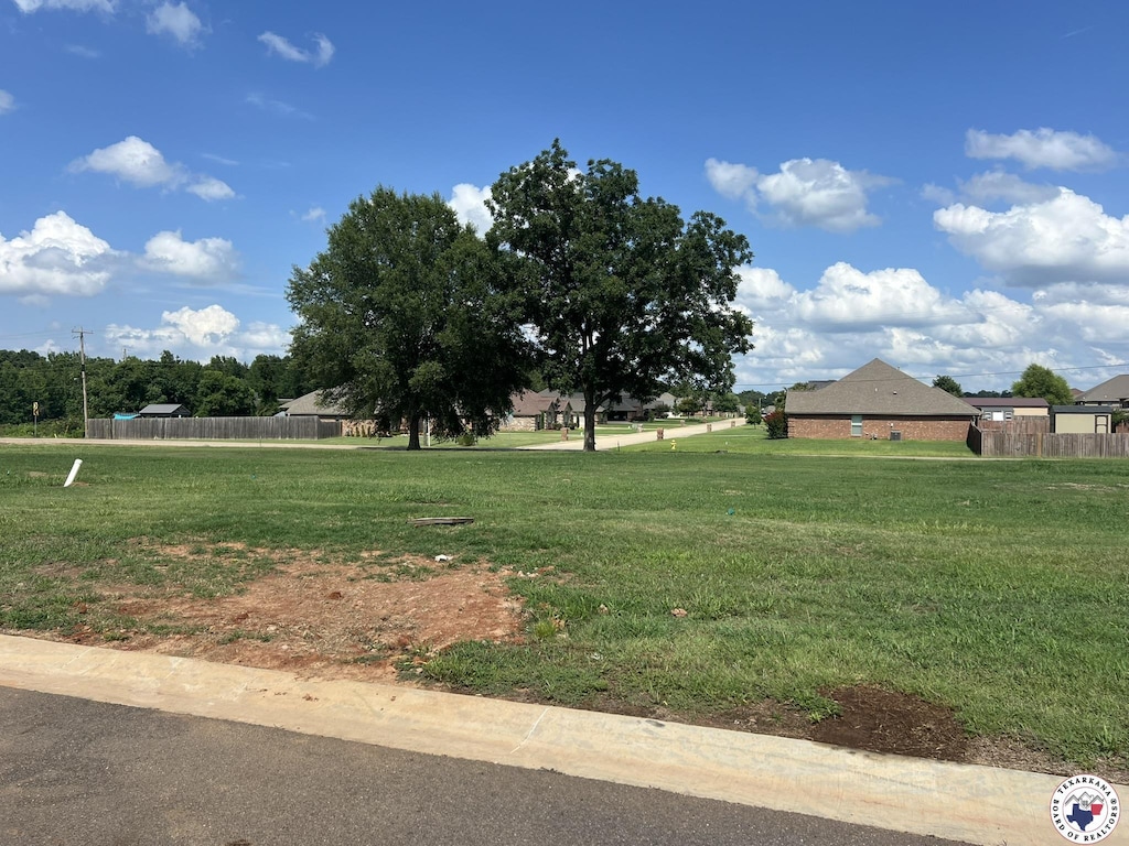 428 Paisley Cir, Texarkana, AR 71854
