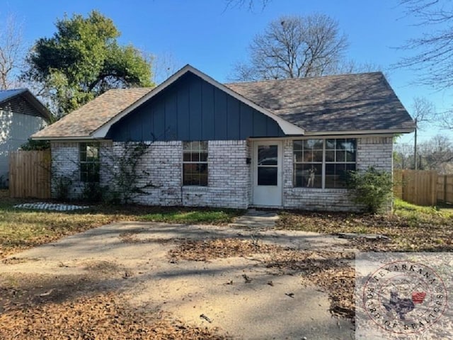 view of front of home