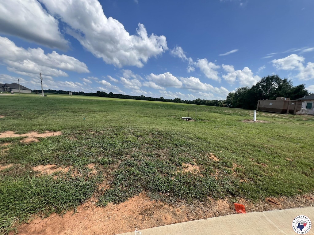 416 Paisley Cir, Texarkana, AR 71854
