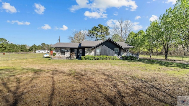 810 County Rd 3676, Queen City, TX 75572 - photo 1