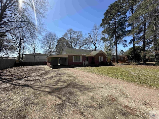 815 Caver St, Atlanta, TX 75551 - photo 2