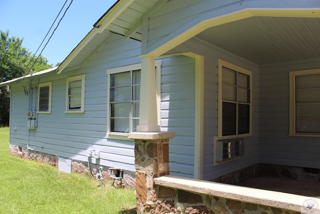 view of home's exterior