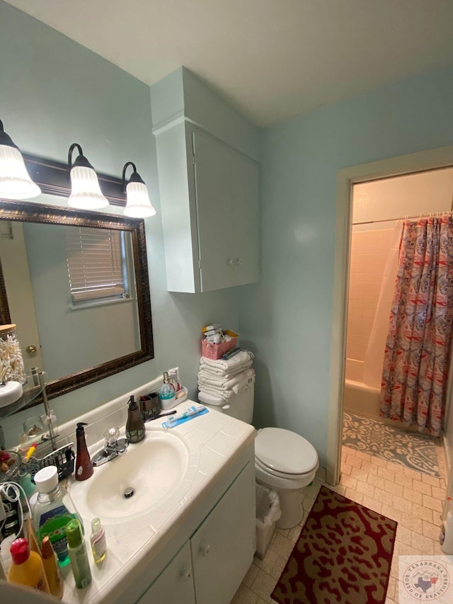 full bathroom featuring toilet, vanity, shower / bath combo, and tile patterned flooring