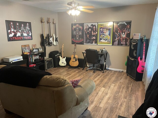 1921 E 40th St, Texarkana, AR 71854 - office with wood finished floors and ceiling fan