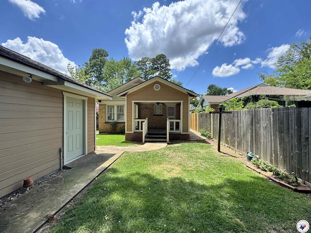2504 Walnut St, Texarkana, TX 75503 - view of yard featuring an outbuilding