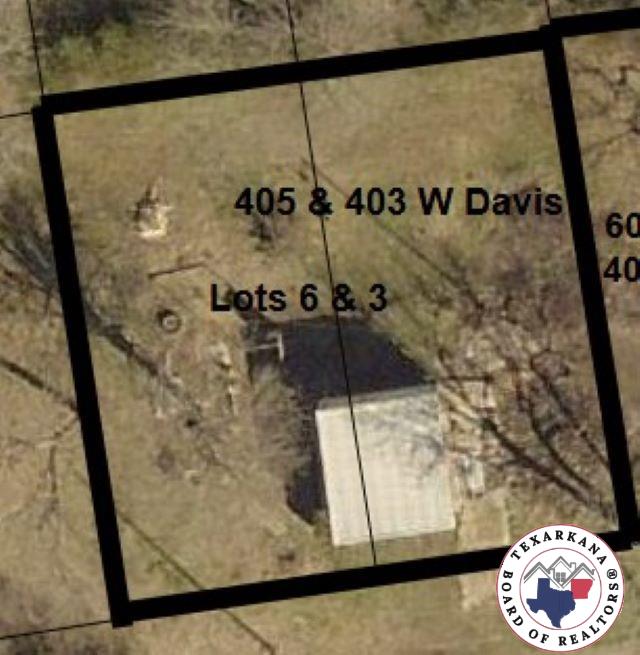 403/405 W Davis, Clarksville, TX 75426