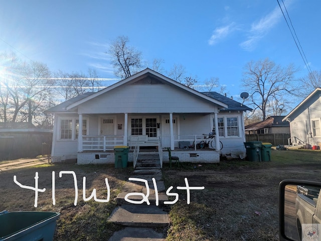 bungalow featuring covered porch