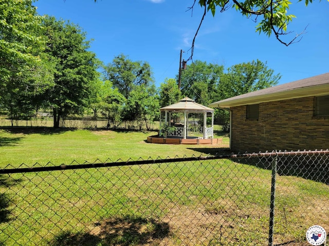 5105 Tennessee Rd, Texarkana, AR 71854 - view of yard with a gazebo