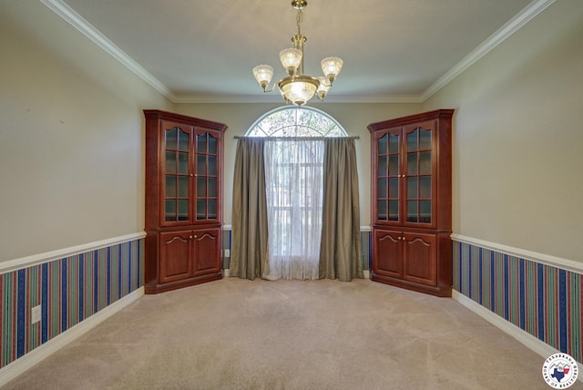 6903 Cherrybark Cir, Texarkana, AR 71854 - carpeted spare room featuring a chandelier, ornamental molding, wallpapered walls, and wainscoting