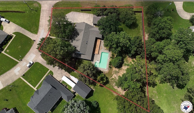 6903 Cherrybark Cir, Texarkana, AR 71854 - aerial overview of property's location with a pool and property parcel outlined