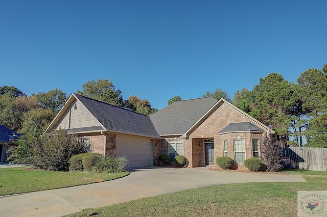 6715 Lawson Cir, Texarkana TX, 75503, 3 bedrooms, 2 baths house for sale