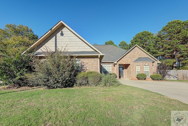 Listing photo 2 for 6715 Lawson Cir, Texarkana TX 75503