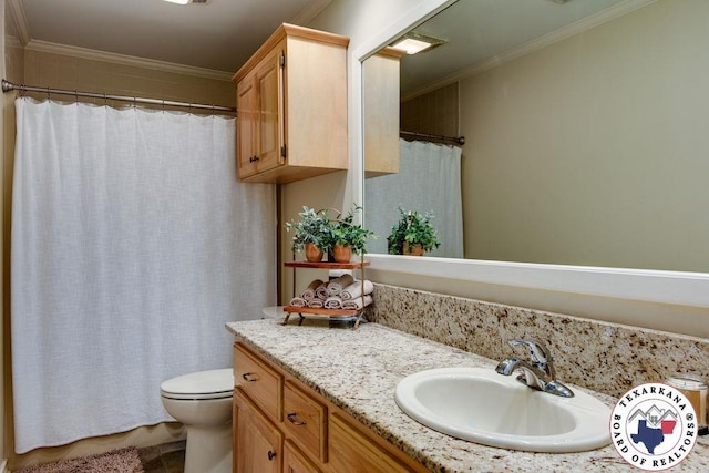 full bathroom with vanity, curtained shower, ornamental molding, and toilet