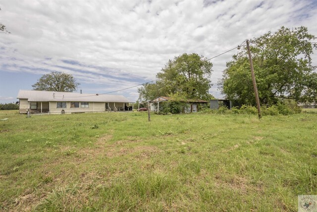 9411 S Fm 137, Paris, TX 75418 - view of yard