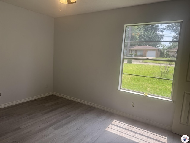 417 Carroll Ave, Wake Village, TX 75501