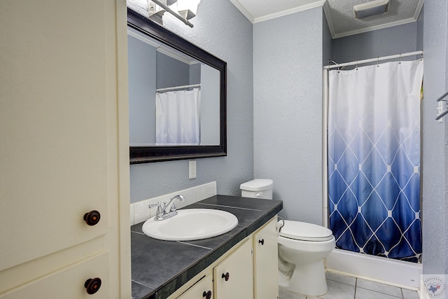 full bathroom featuring tile patterned floors, toilet, ornamental molding, a shower with shower curtain, and vanity