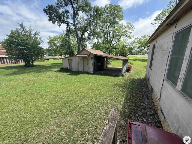 101 Marietta St, Queen City, TX 75572 - photo 9