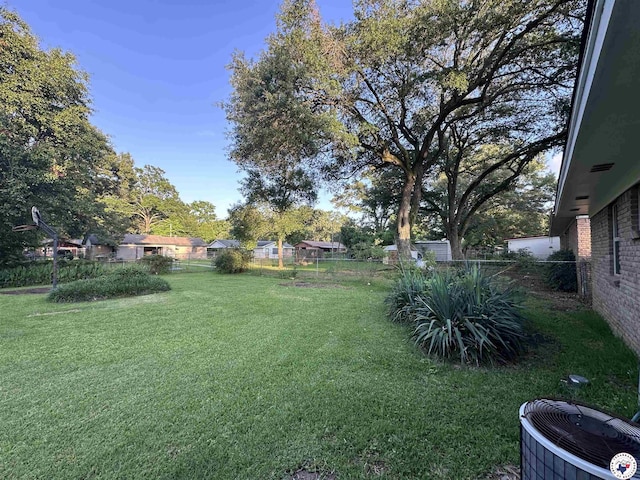 3706 Greenwood St, Texarkana, AR 71854 - view of yard