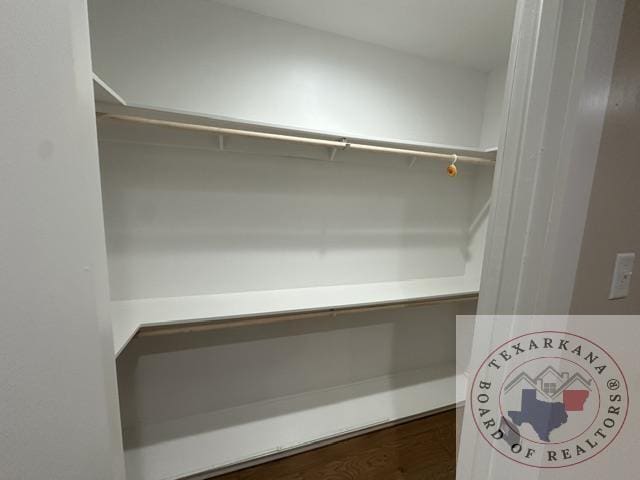 33 Timberlane St, Texarkana, TX 75501 - view of closet