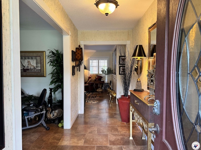 3905 Colorado St, Texarkana, TX 75503 - entrance foyer featuring stone finish flooring and baseboards