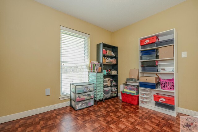 full bath with toilet, vanity, a textured ceiling, wood finished floors, and baseboards