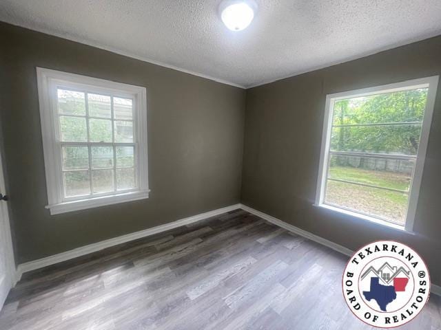 741 Macarthur Ave, Wake Village, TX 75501 - photo 13