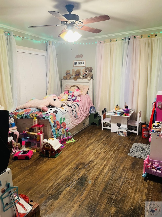 bedroom with ceiling fan and dark hardwood / wood-style floors