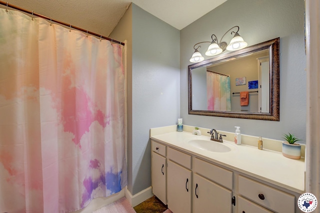13 Timberlane St, Texarkana, TX 75501 - bathroom with vanity and curtained shower