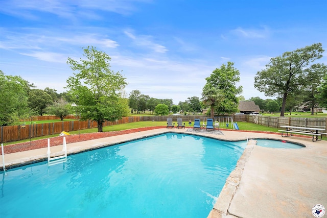 215 Hunters Cv, Texarkana, TX 75503 - view of swimming pool featuring a patio area