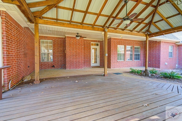 deck with ceiling fan