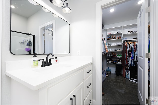 bathroom with vanity