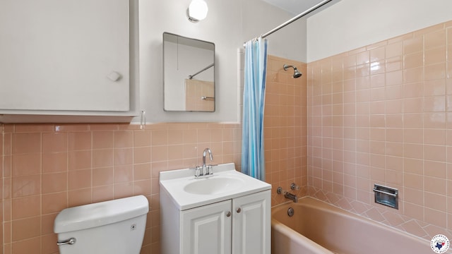 119 Hall St, New Boston, TX 75570 - bathroom with shower / bath combo, vanity, toilet, and tile walls
