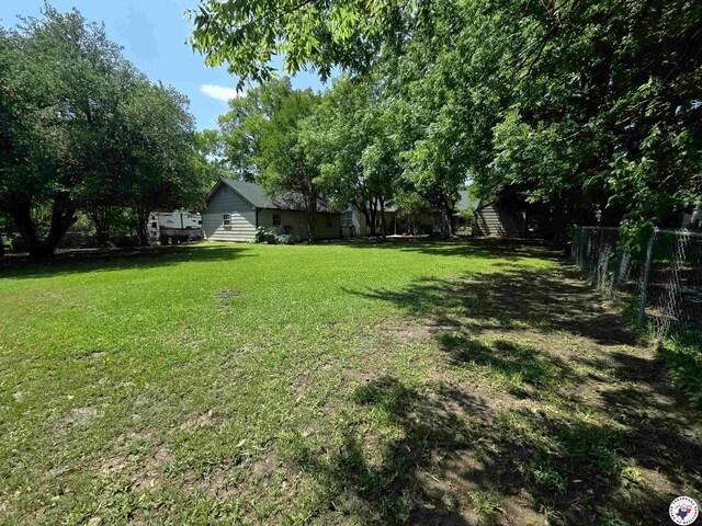 1604 W Main St, Clarksville, TX 75426 - photo 24